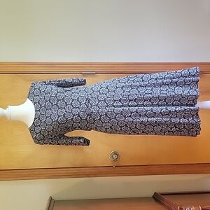 Ann Taylor Loft Print dress, size medium